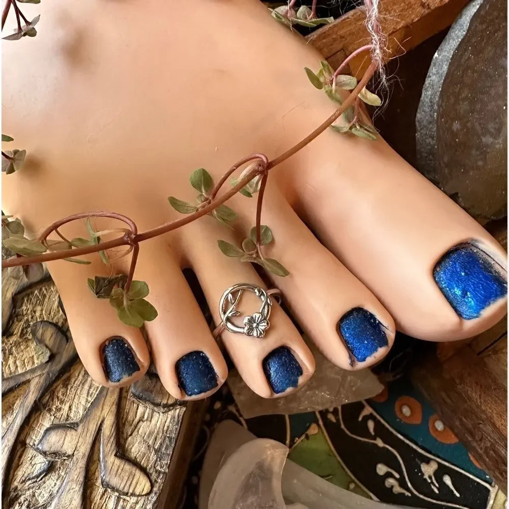 Flower Circle Sterling Silver Toe Ring